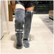 Load image into Gallery viewer, Lange og varme vinter sokker - CozyPaws Socks tekshop.no