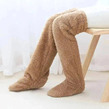Load image into Gallery viewer, Lange og varme vinter sokker - CozyPaws Socks tekshop.no