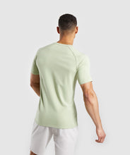 Load image into Gallery viewer, Gymshark Apollo T-Shirt - Green - tekshop.no