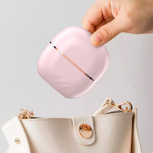 Load image into Gallery viewer, Oppladbar miniglattebørste | Rask styling på farten - tekshop.no