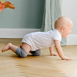 Baby klær til knær – Baby Knee Support tekshop.no