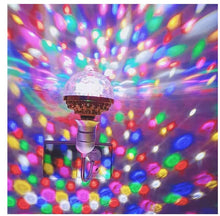 Load image into Gallery viewer, Colorful Rotating Disco Ball Light med Norsk Stikkontakt allerede tilkoblet tekshop.no